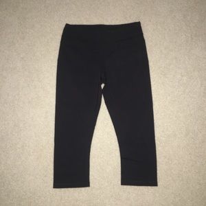 Lucy Capri Hatha Leggings